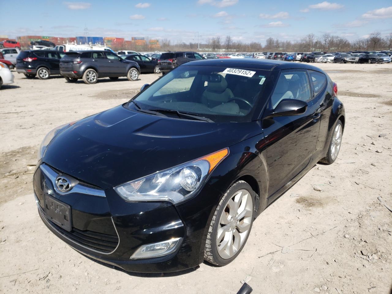 Photo 2 from auction – 2013 HYUNDAI VELOSTER with VIN KMHTC6ADXDU103669