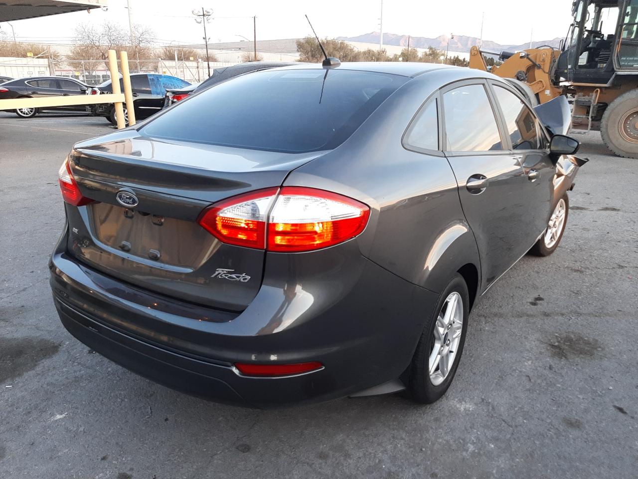 Photo 4 from auction – 2019 FORD FIESTA SE with VIN 3FADP4BJ0KM101751