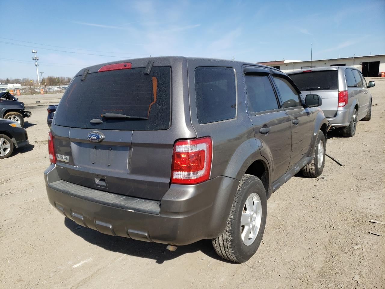 Photo 4 from auction – 2012 FORD ESCAPE XLS with VIN 1FMCU0C74CKB64916