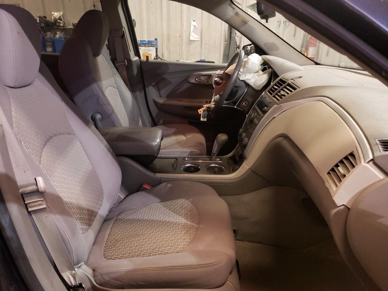 Photo 5 from auction – 2012 CHEVROLET TRAVERSE L with VIN 1GNKVFED3CJ124522