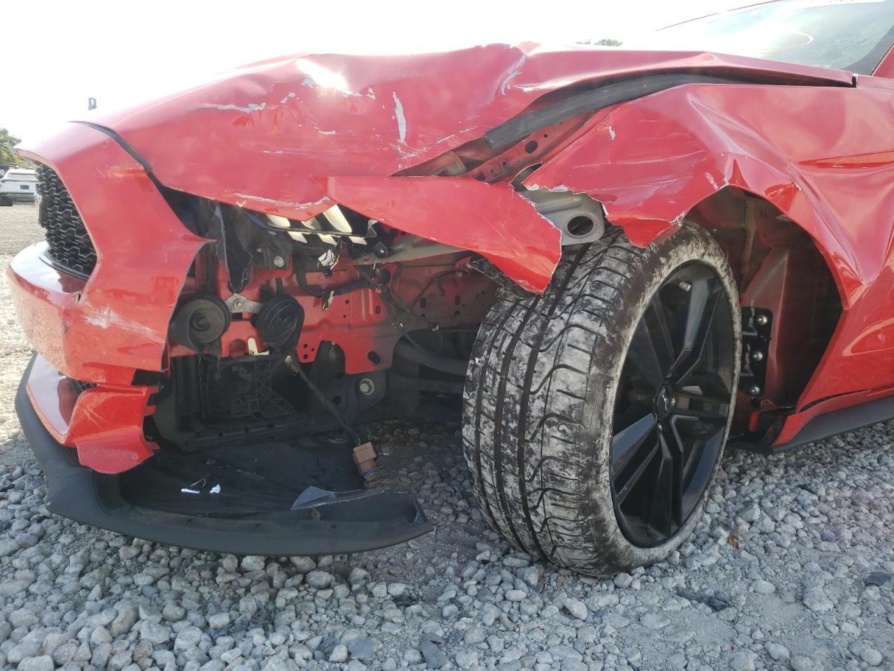 Photo 9 from auction – 2016 FORD MUSTANG with VIN 1FA6P8TH2G5205067