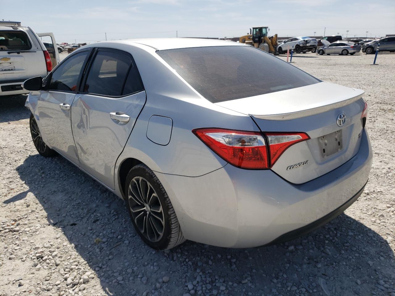 Photo 3 from auction – 2015 TOYOTA COROLLA L with VIN 5YFBURHE0FP305482