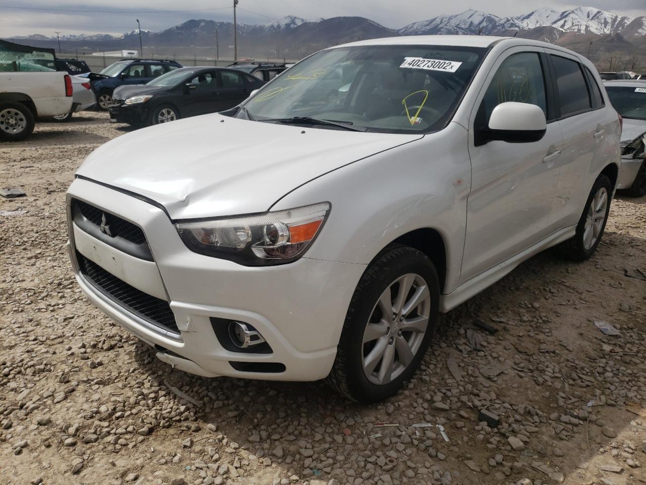 Zdjęcie 2 z aukcji – 2012 MITSUBISHI OUTLANDER z VIN JA4AR4AU2CZ009568