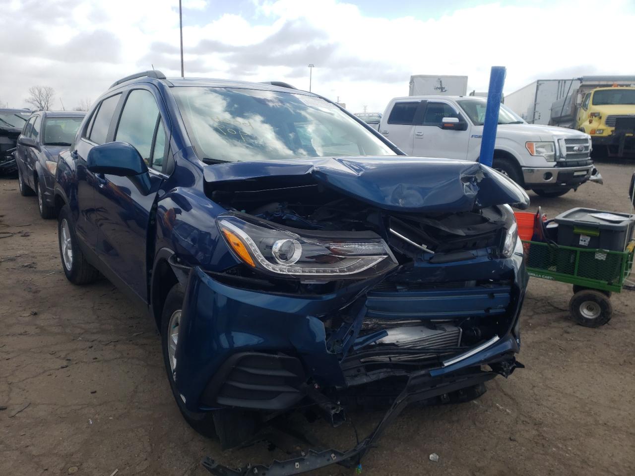 CHEVROLET TRAX 1LT 2019 with VIN 3GNCJLSB4KL215498 - Photo from auction