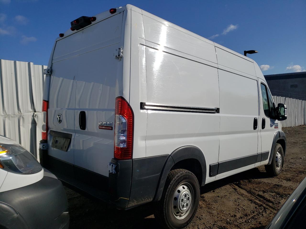 Photo 4 from auction – 2020 RAM PROMASTER with VIN 3C6TRVBG4LE113320