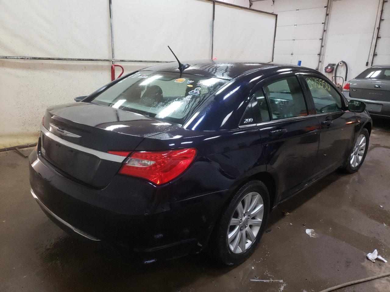 Фото 4 с аукциона – 2011 CHRYSLER 200 TOURIN с VIN 1C3BC1FB2BN568596