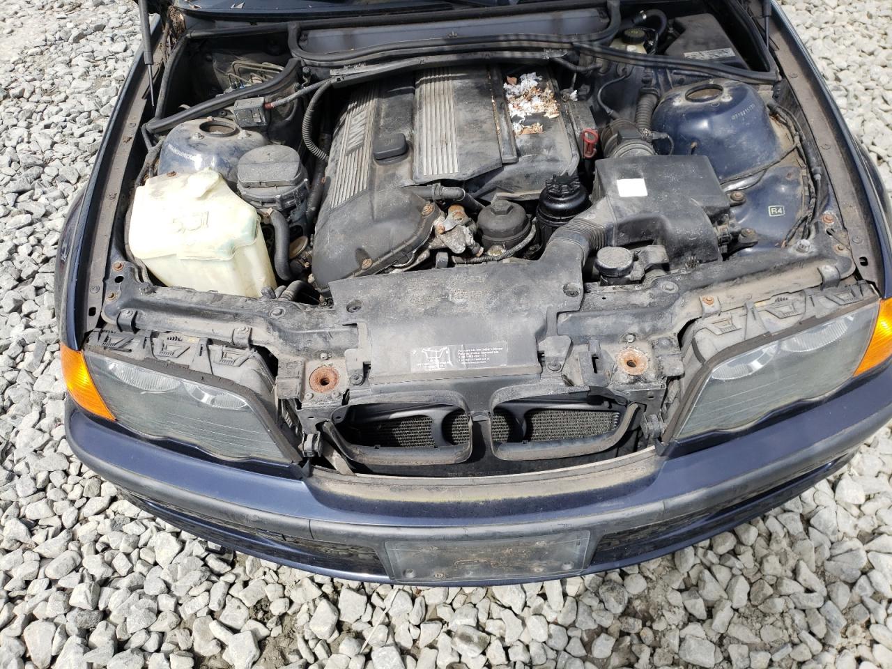 Photo 7 from auction – 2000 BMW 323 I with VIN WBAAM3346YKC70083