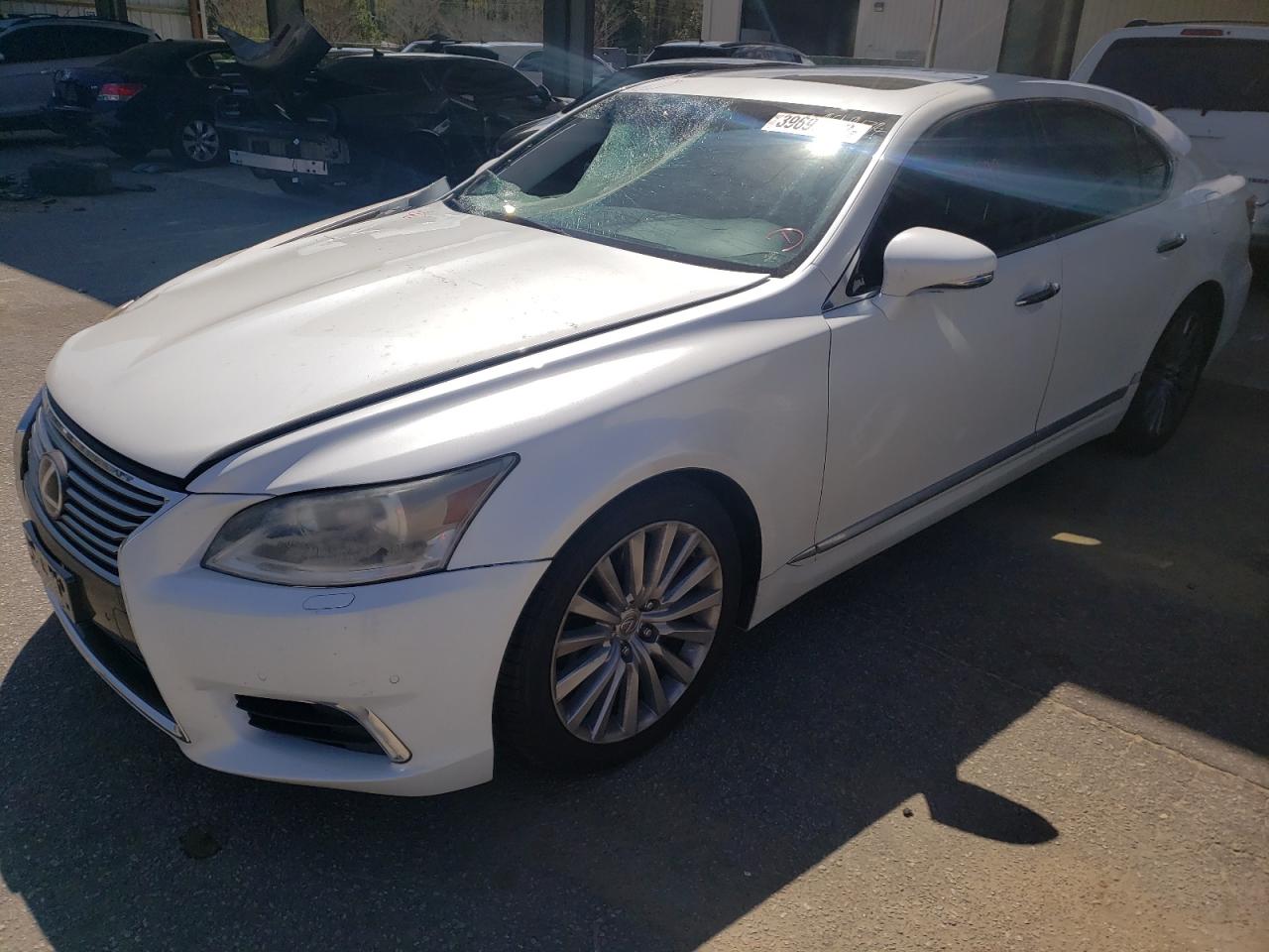Photo 2 from auction – 2013 LEXUS LS 460 with VIN JTHBL5EF9D5124611