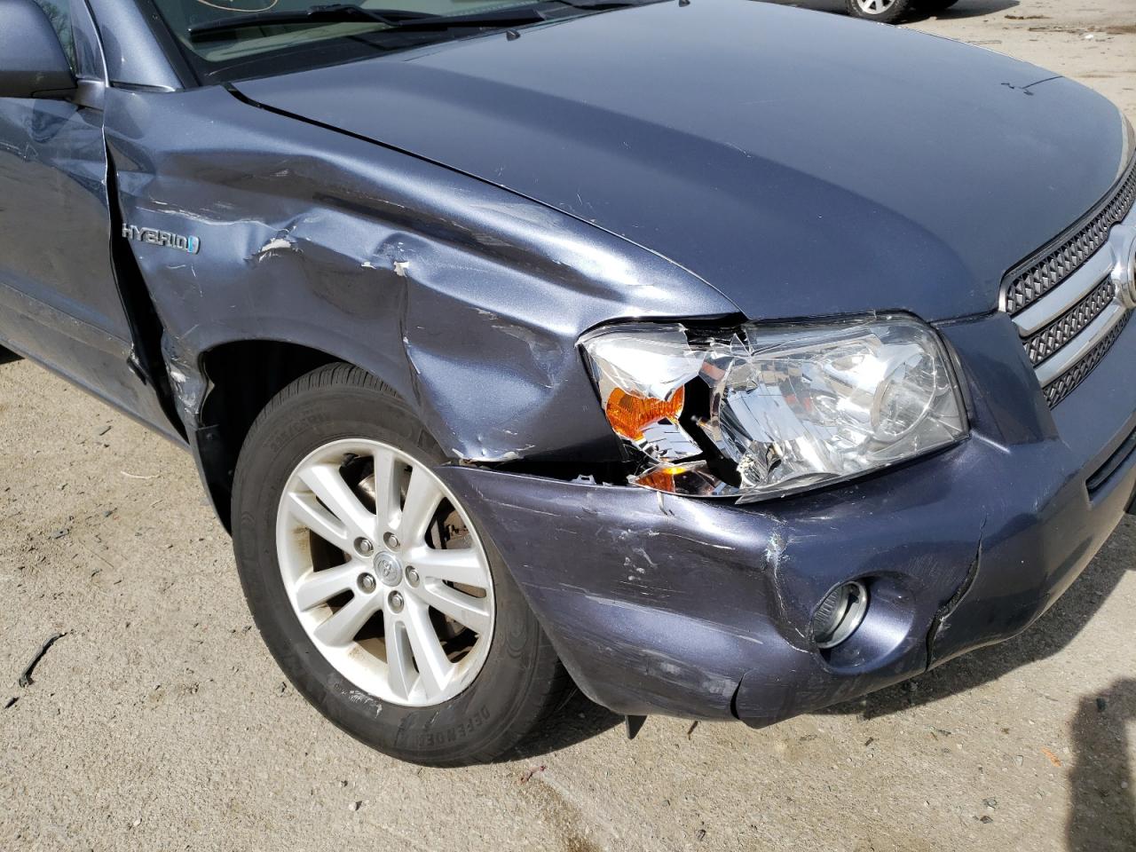 Photo 9 from auction – 2006 TOYOTA HIGHLANDER with VIN JTEEW21A260022349
