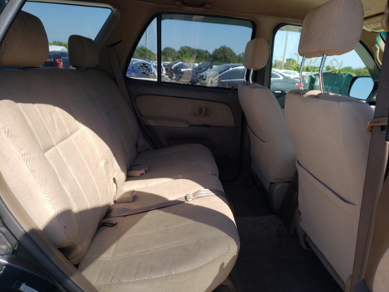 Photo 6 from auction – 2002 TOYOTA 4RUNNER SR with VIN JT3GN86R520249485
