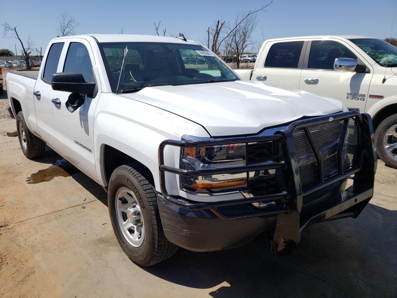CHEVROLET SILVERADO 2017 with VIN 1GCRCNEC3HZ330320 - Photo from auction