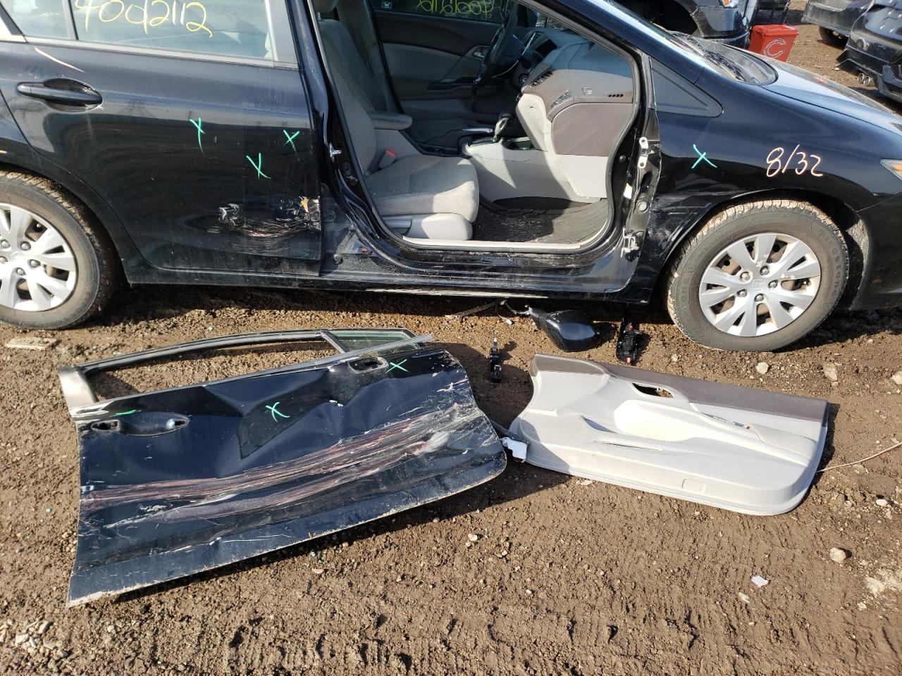 Photo 9 from auction – 2012 HONDA CIVIC LX with VIN 19XFB2F51CE007313