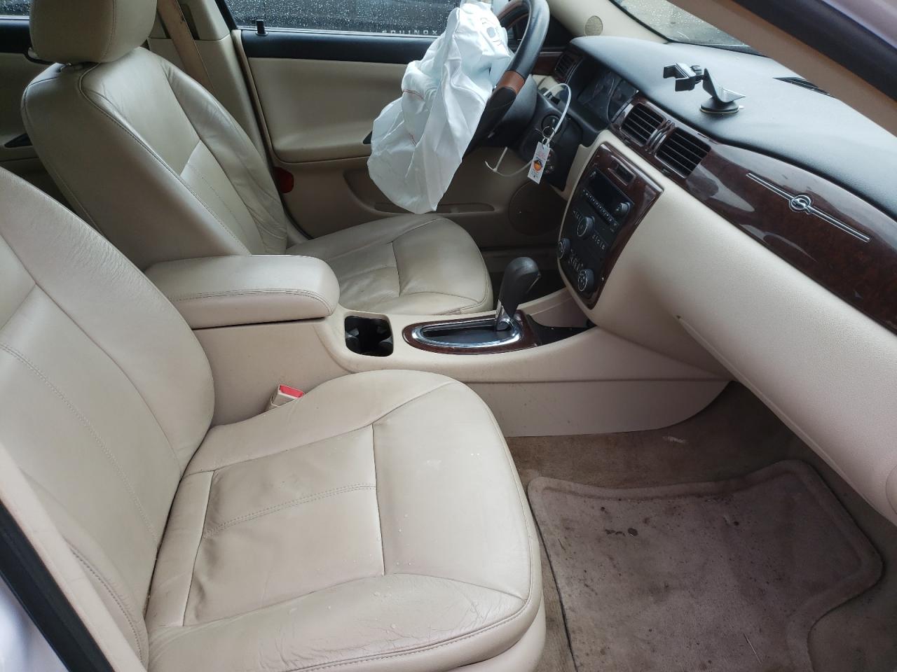 Photo 5 from auction – 2011 CHEVROLET IMPALA LT with VIN 2G1WB5EK9B1173284