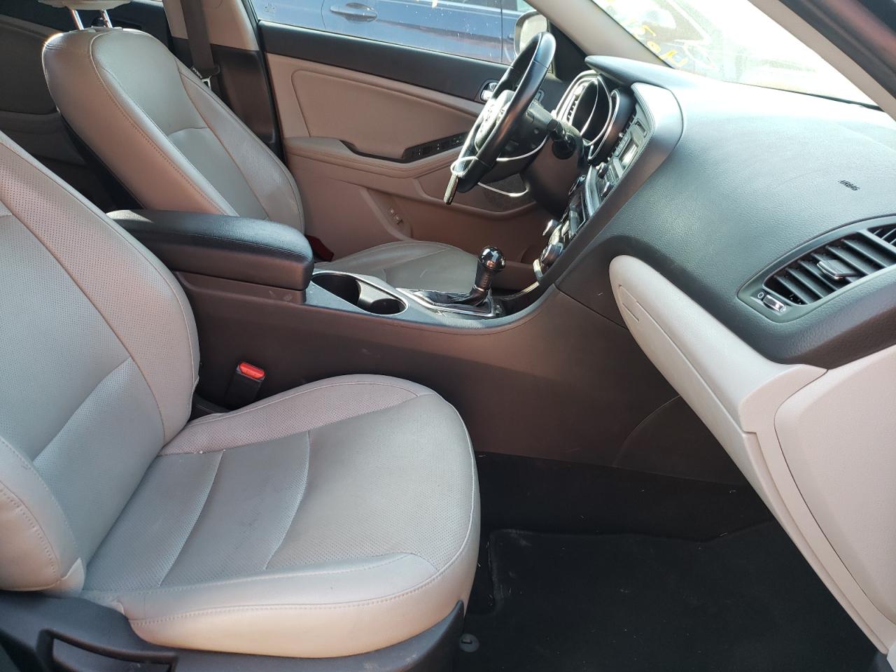 صورة رقم 5 من المزاد - 2014 KIA OPTIMA EX مع VIN 5XXGN4A70EG301294