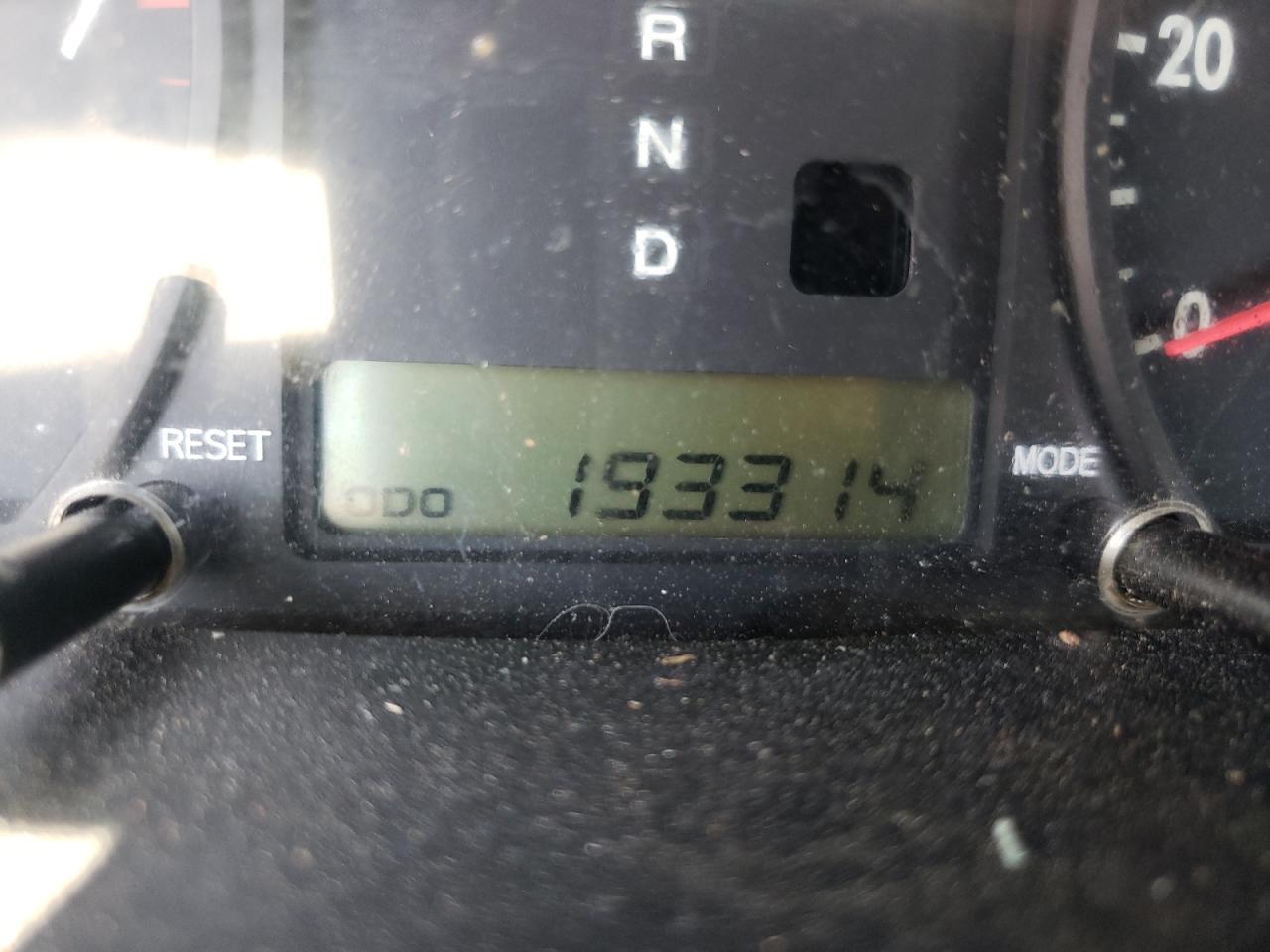 Photo 8 from auction – 2002 KIA OPTIMA MAG with VIN KNAGD128525118575