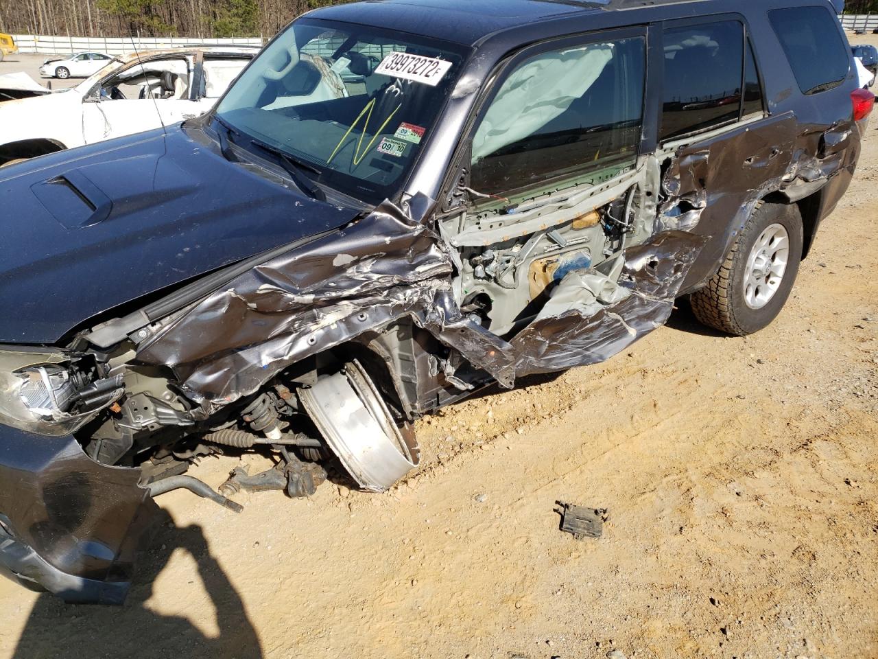 Foto 9 de la subasta – 2010 TOYOTA 4RUNNER SR con VIN JTEBU5JR7A5022326