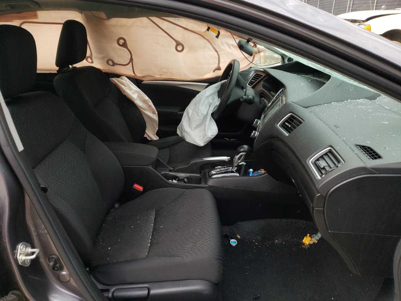 Photo 5 from auction – 2015 HONDA CIVIC EX with VIN 19XFB2F80FE219179
