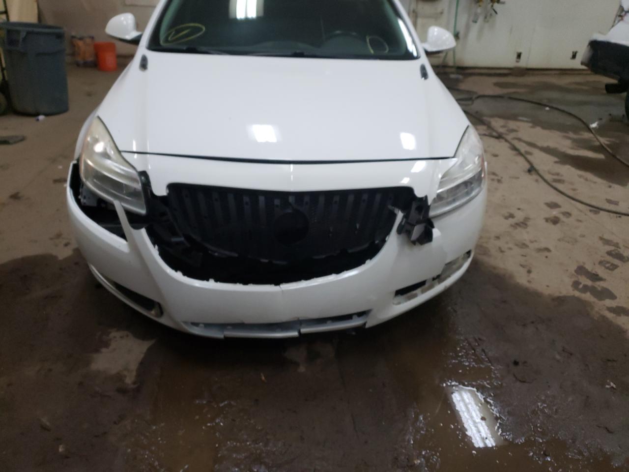 Photo 9 from auction – 2012 BUICK REGAL PREM with VIN 2G4GS5EV4C9152069