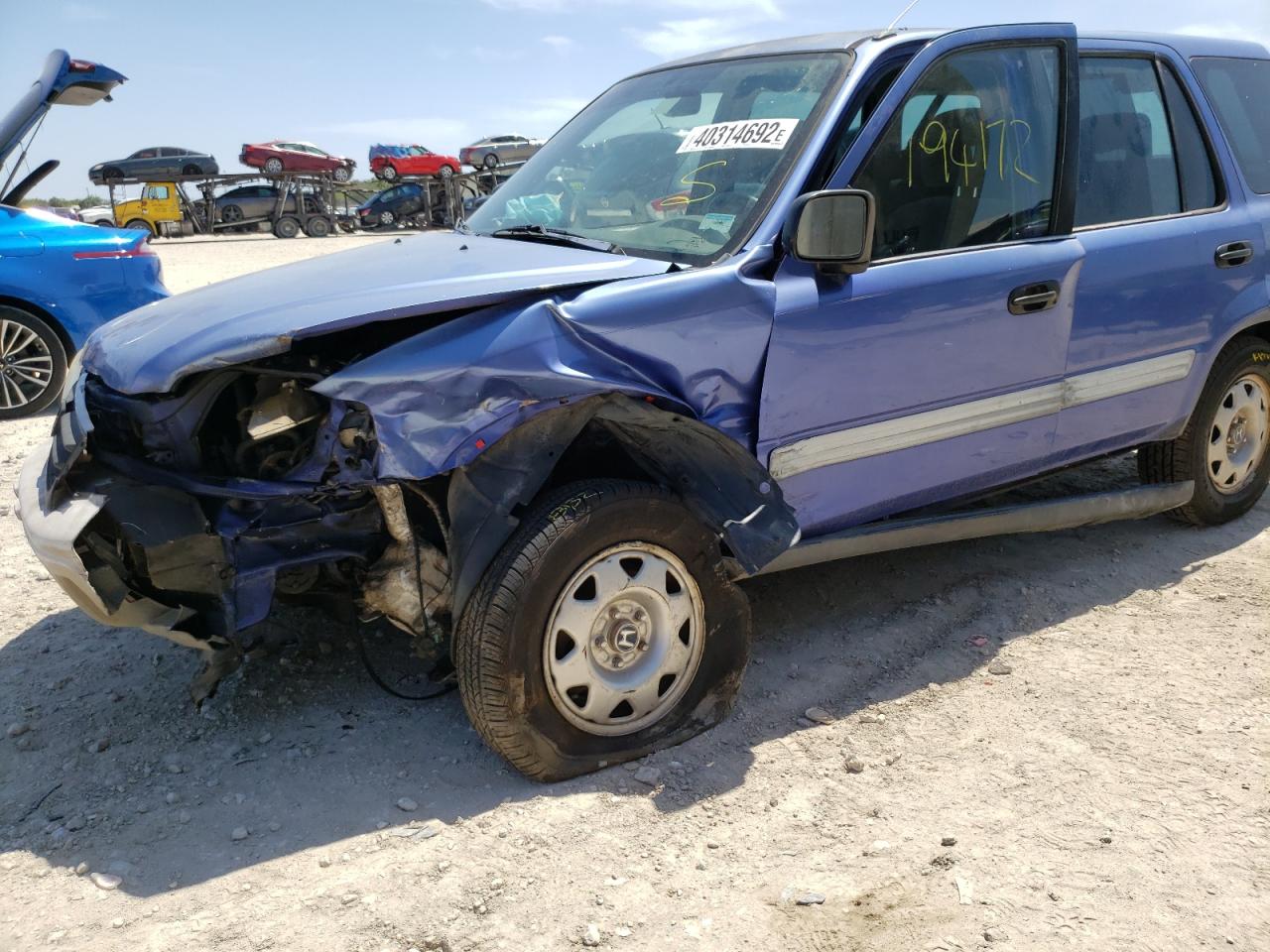 Photo 10 from auction – 2001 HONDA CR-V LX with VIN JHLRD28471C005844
