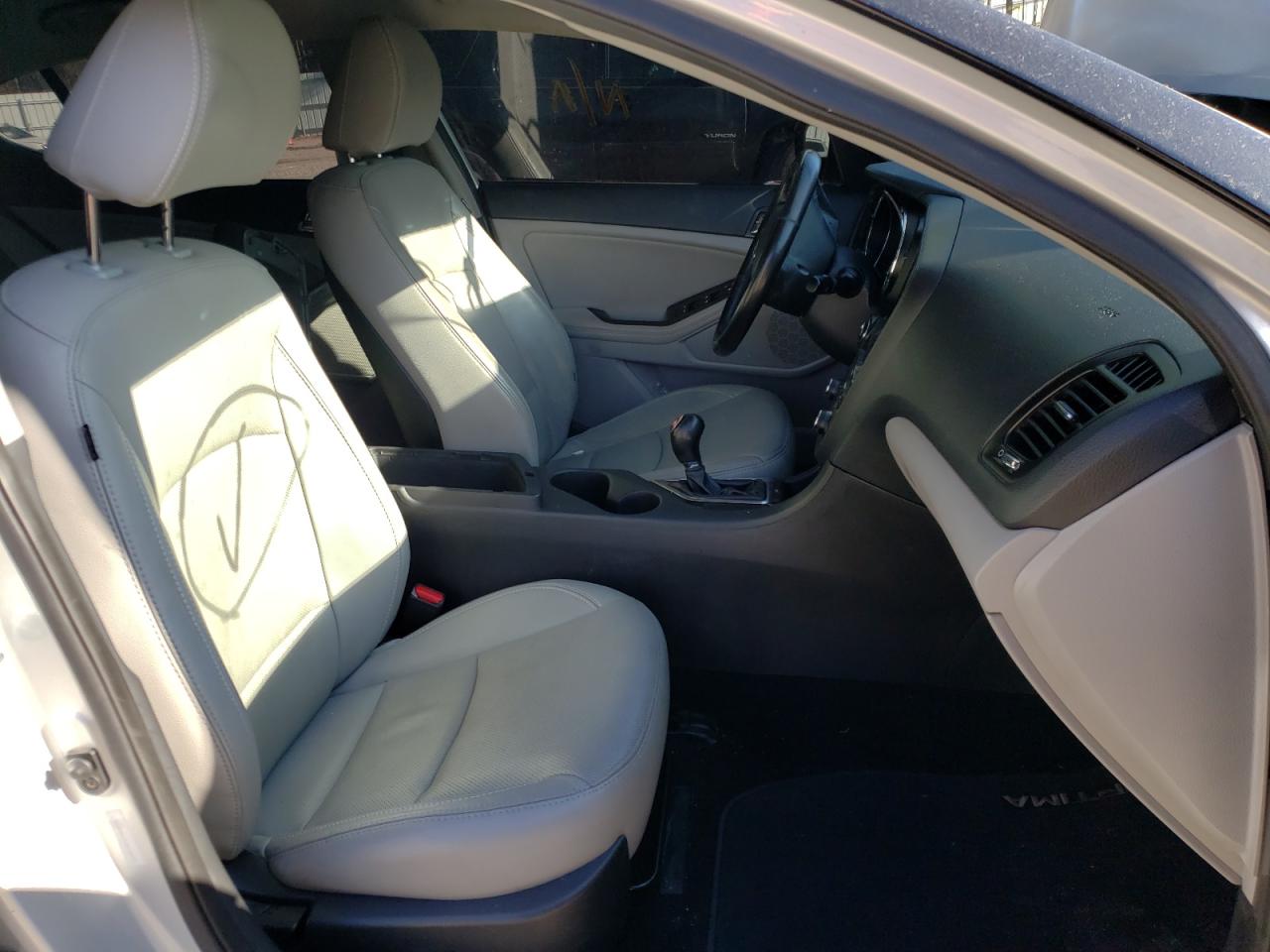 Foto 5 de la subasta – 2013 KIA OPTIMA EX con VIN 5XXGN4A71DG135530