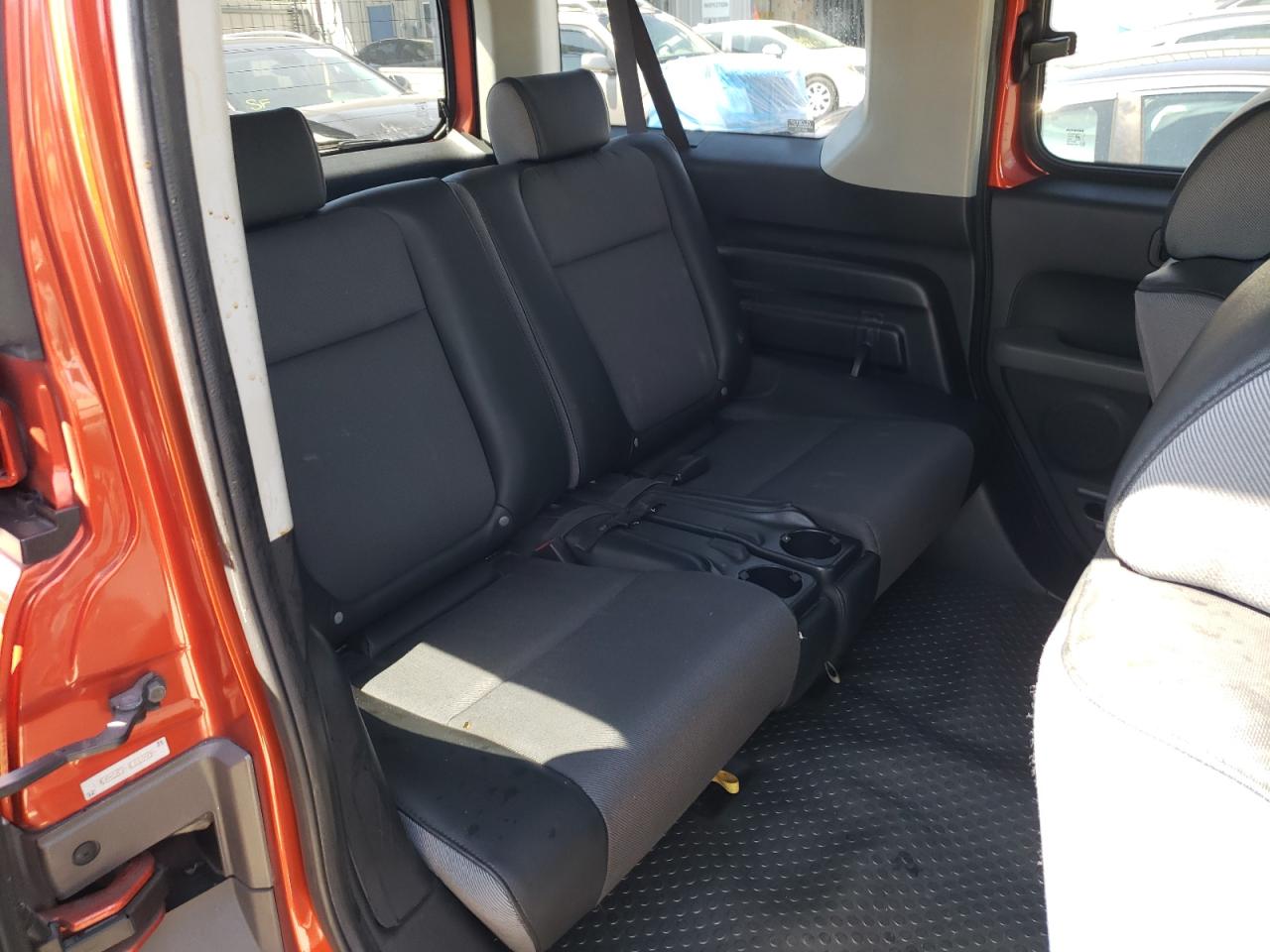 Photo 6 from auction – 2003 HONDA ELEMENT EX with VIN 5J6YH18593L010959