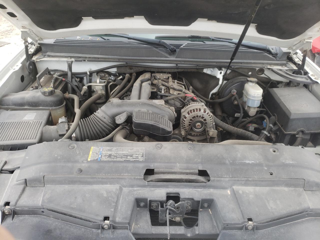 Photo 7 from auction – 2011 CHEVROLET TAHOE K150 with VIN 1GNSKCE04BR207302