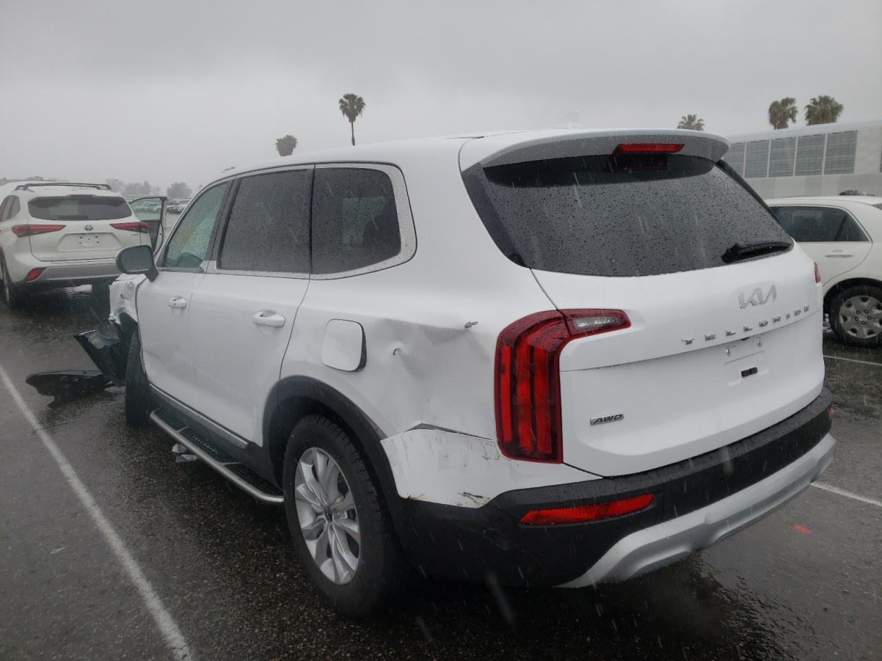 Photo 3 from auction – 2022 KIA TELLURIDE with VIN 5XYP2DHC2NG248119