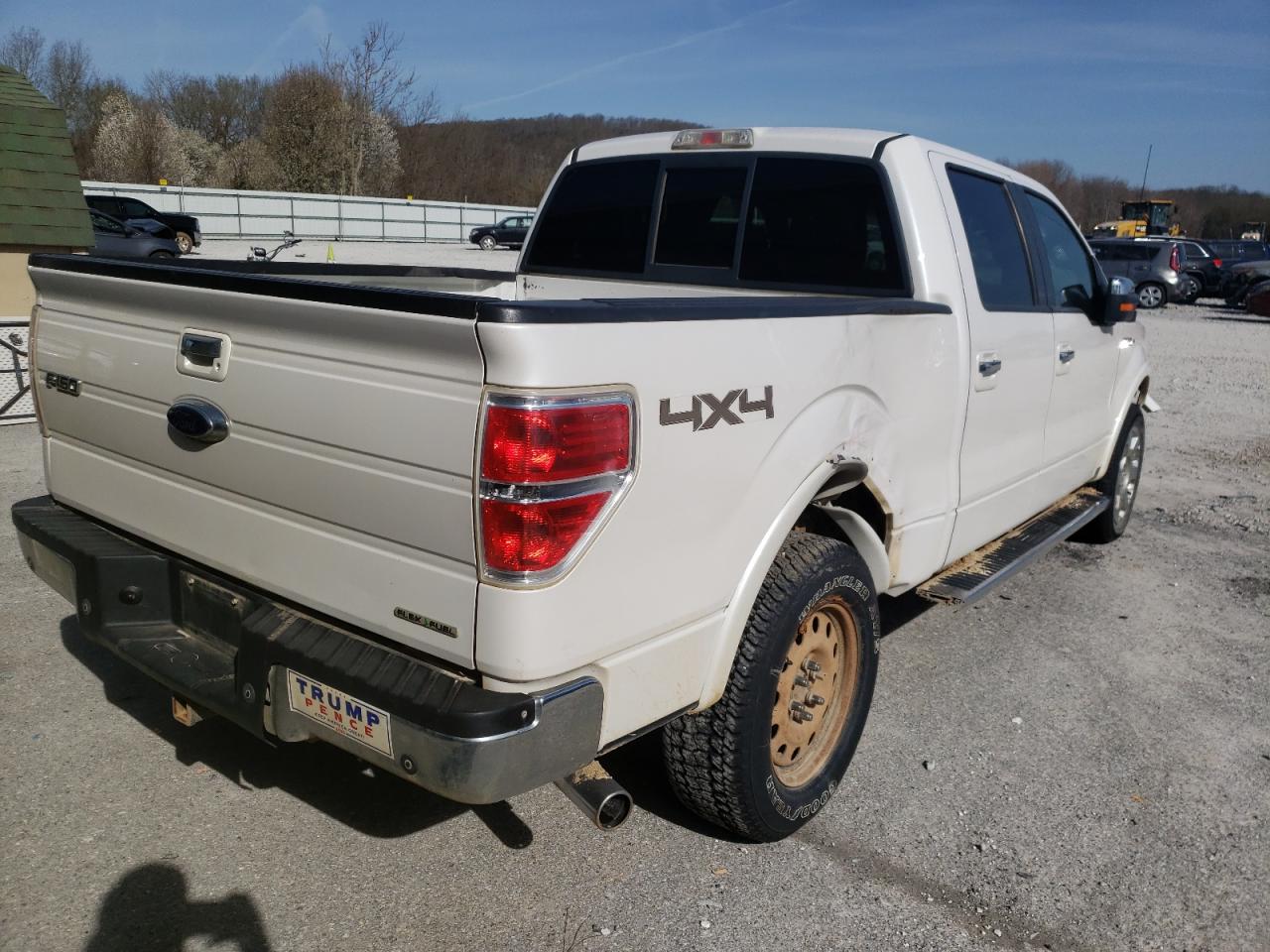 Photo 4 from auction – 2011 FORD F150 SUPER with VIN 1FTFW1EF6BFA64703
