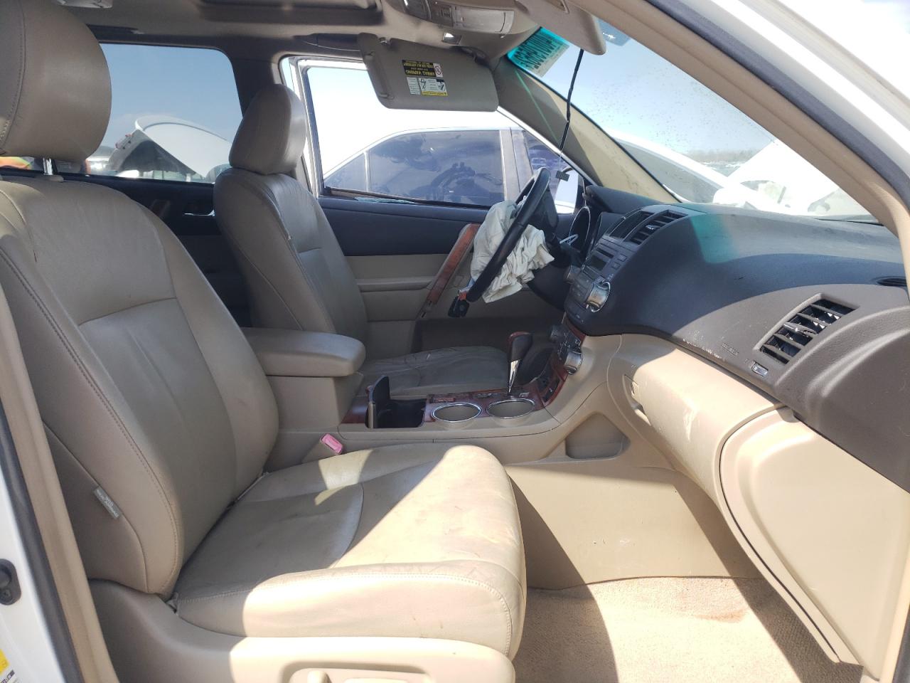 Photo 5 from auction – 2008 TOYOTA HIGHLANDER with VIN JTEES42A782007441