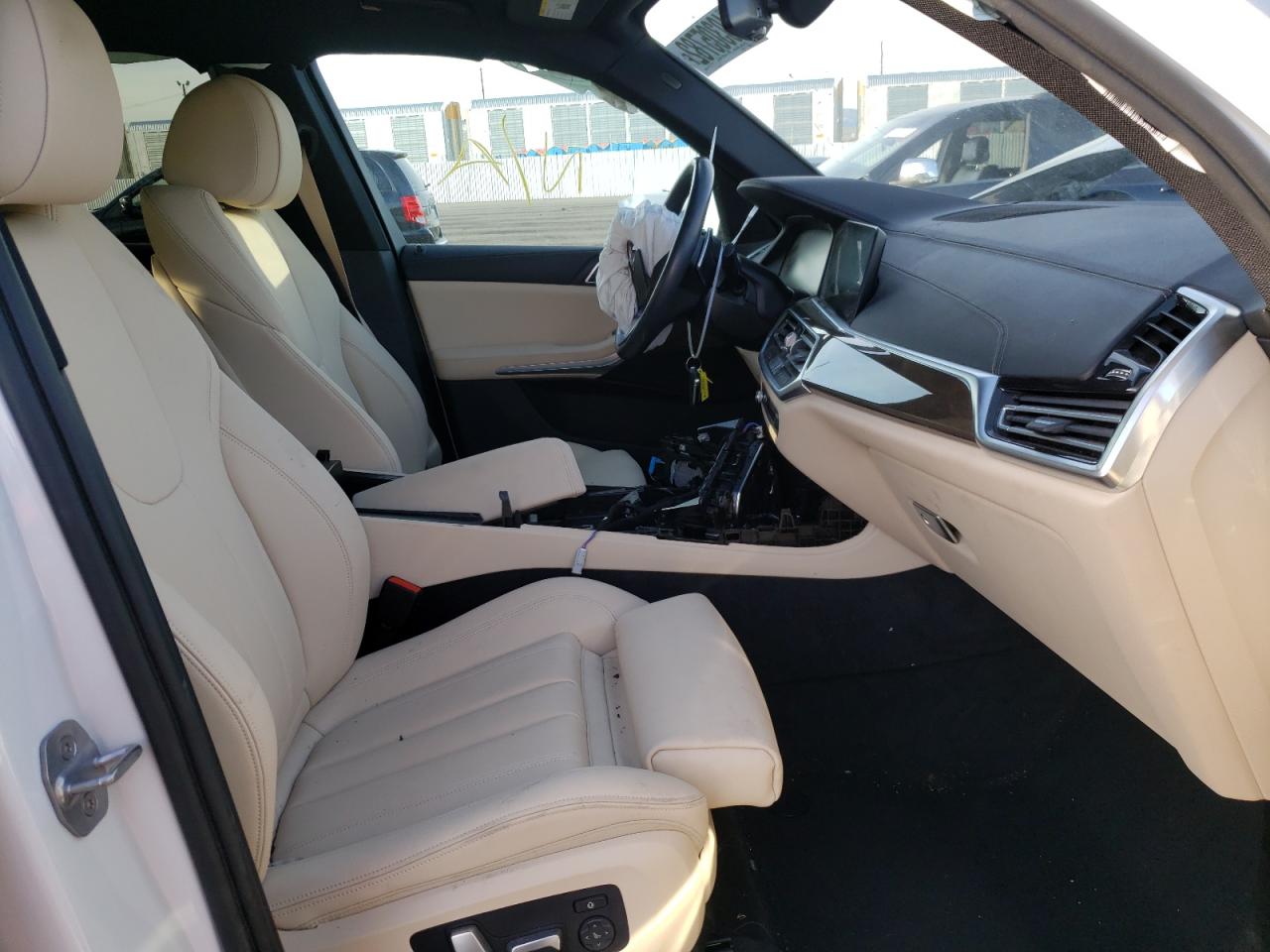 Photo 5 from auction – 2019 BMW X5 XDRIVE4 with VIN 5UXCR6C58KLL38520