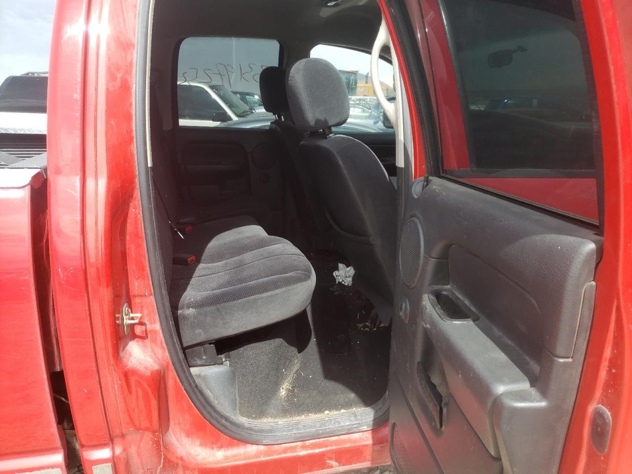 صورة رقم 6 من المزاد - 2005 DODGE RAM 3500 S مع VIN 3D7LS38C35G853444