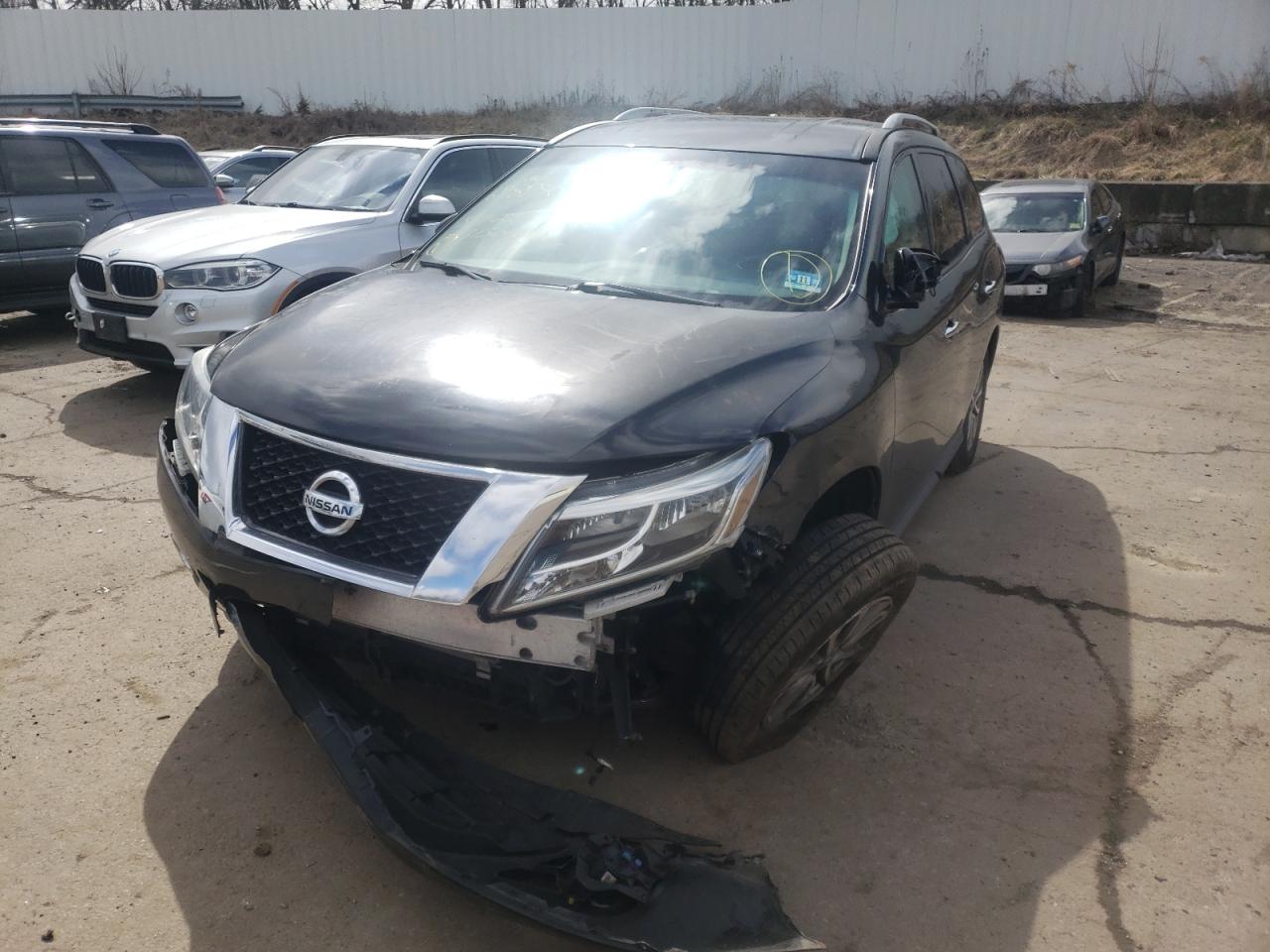 Photo 2 from auction – 2015 NISSAN PATHFINDER with VIN 5N1AR2MM0FC678740