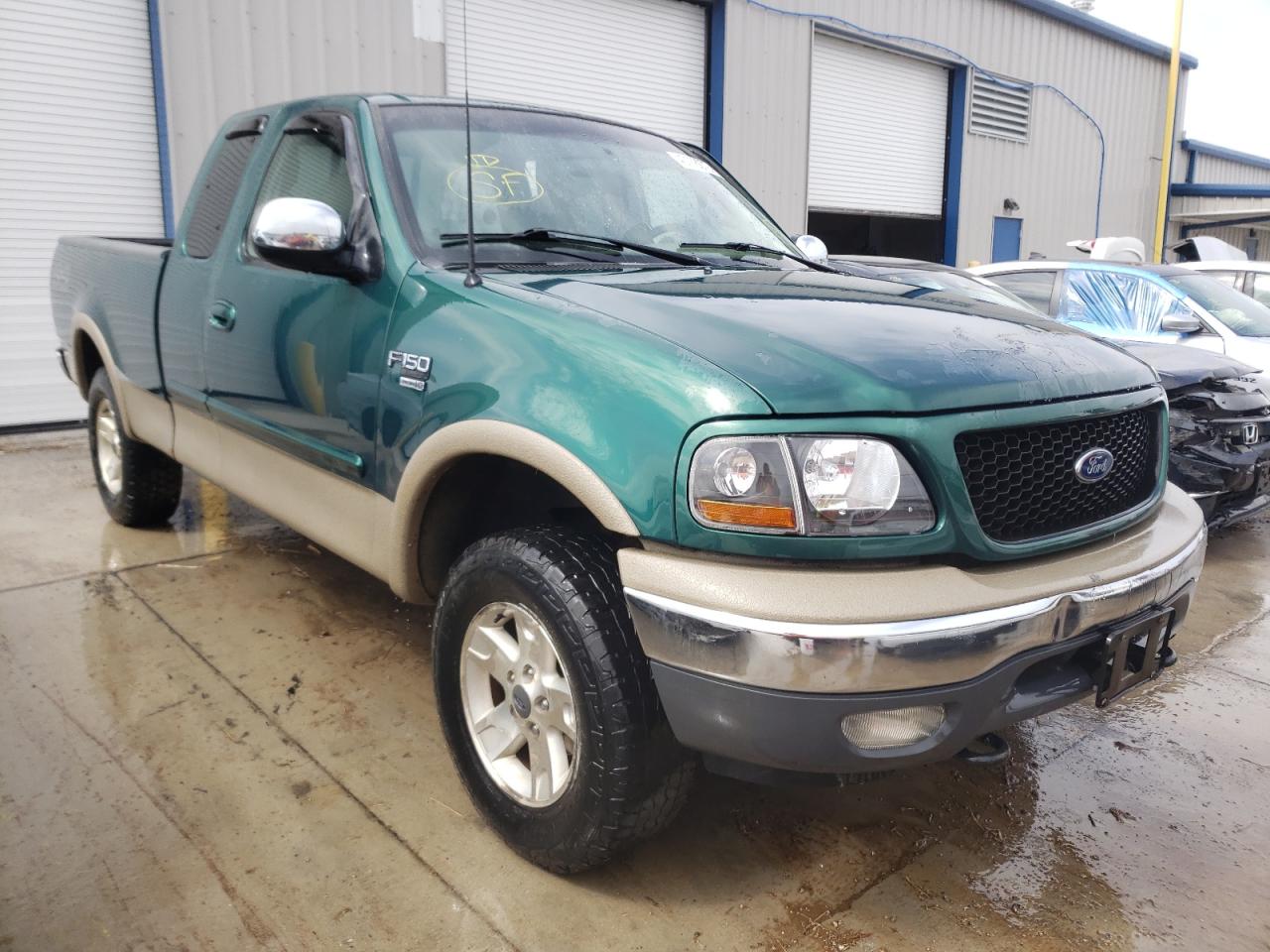 FORD F150 2000 with VIN 1FTRX18L9YNB95294 - Photo from auction