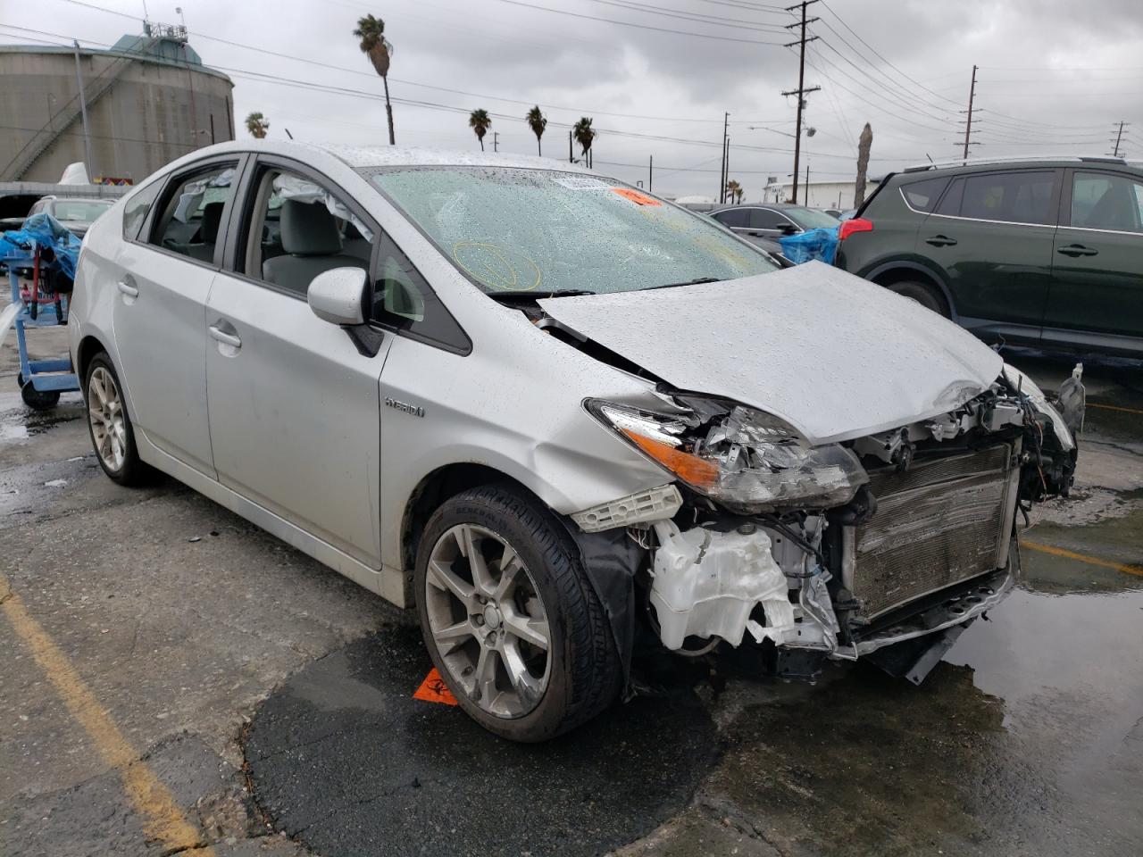TOYOTA PRIUS 2014 with VIN JTDKN3DU1E0366906 - Photo from auction