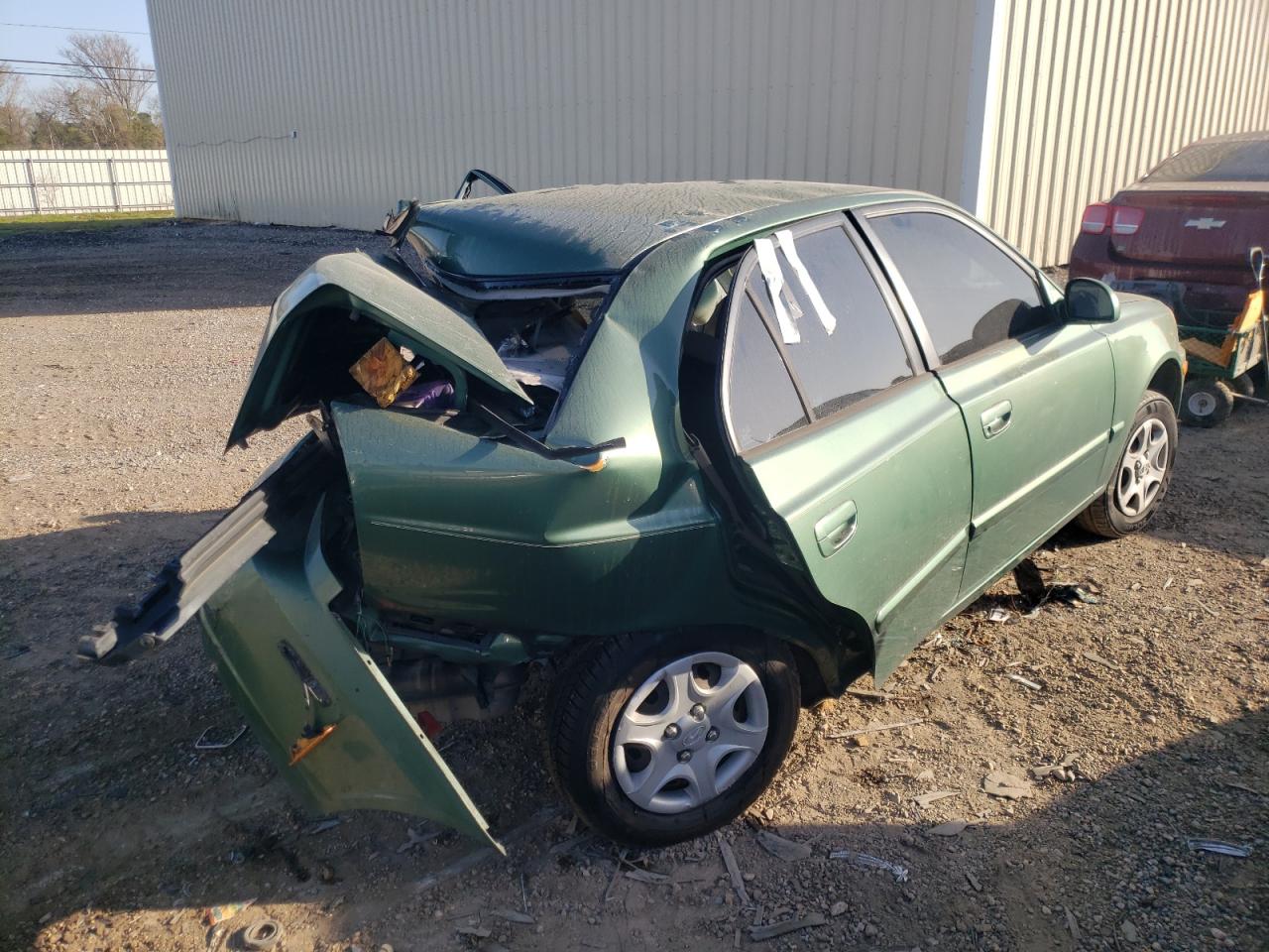 Photo 4 from auction – 2005 HYUNDAI ACCENT GL with VIN KMHCG45C75U673351