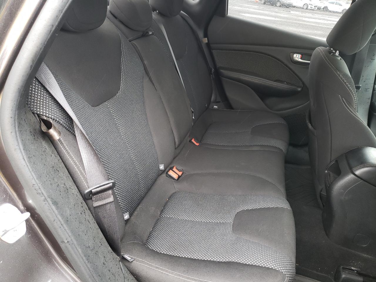 Photo 6 from auction – 2016 DODGE DART SXT with VIN 1C3CDFBB4GD764069