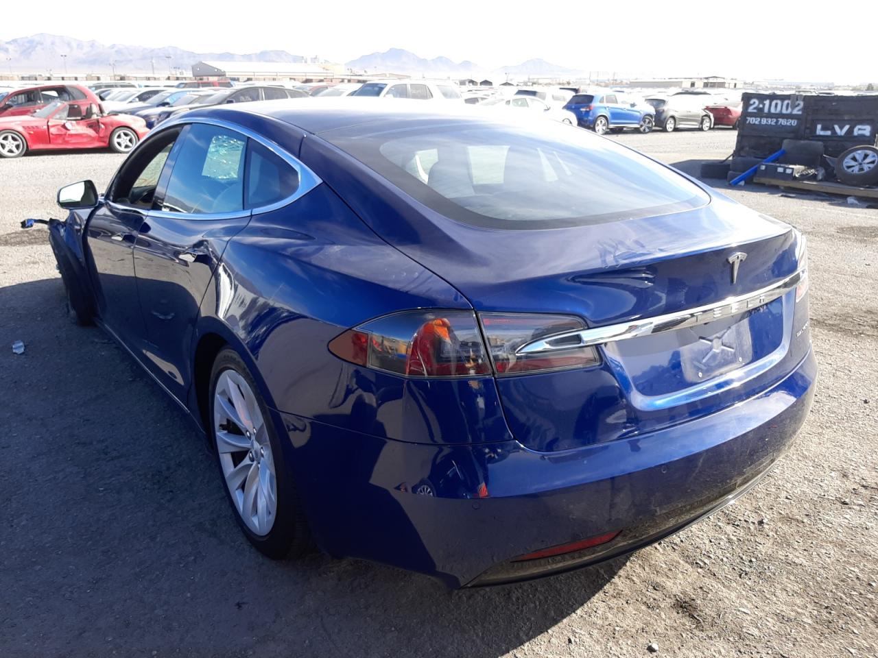 Photo 3 from auction – 2019 TESLA MODEL S with VIN 5YJSA1E21KF335701