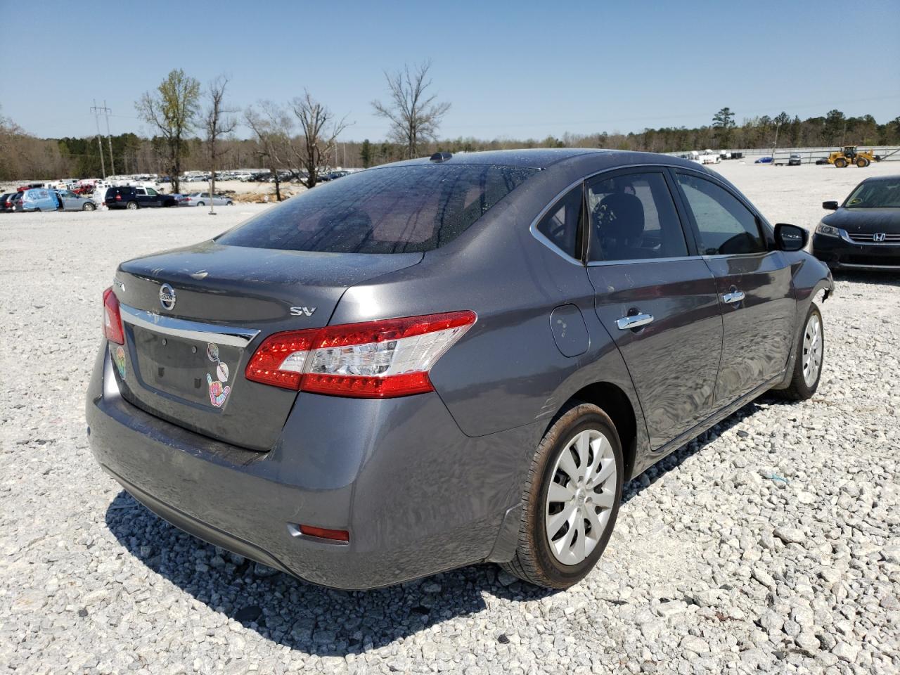 Photo 4 from auction – 2015 NISSAN SENTRA S with VIN 3N1AB7AP1FL685675
