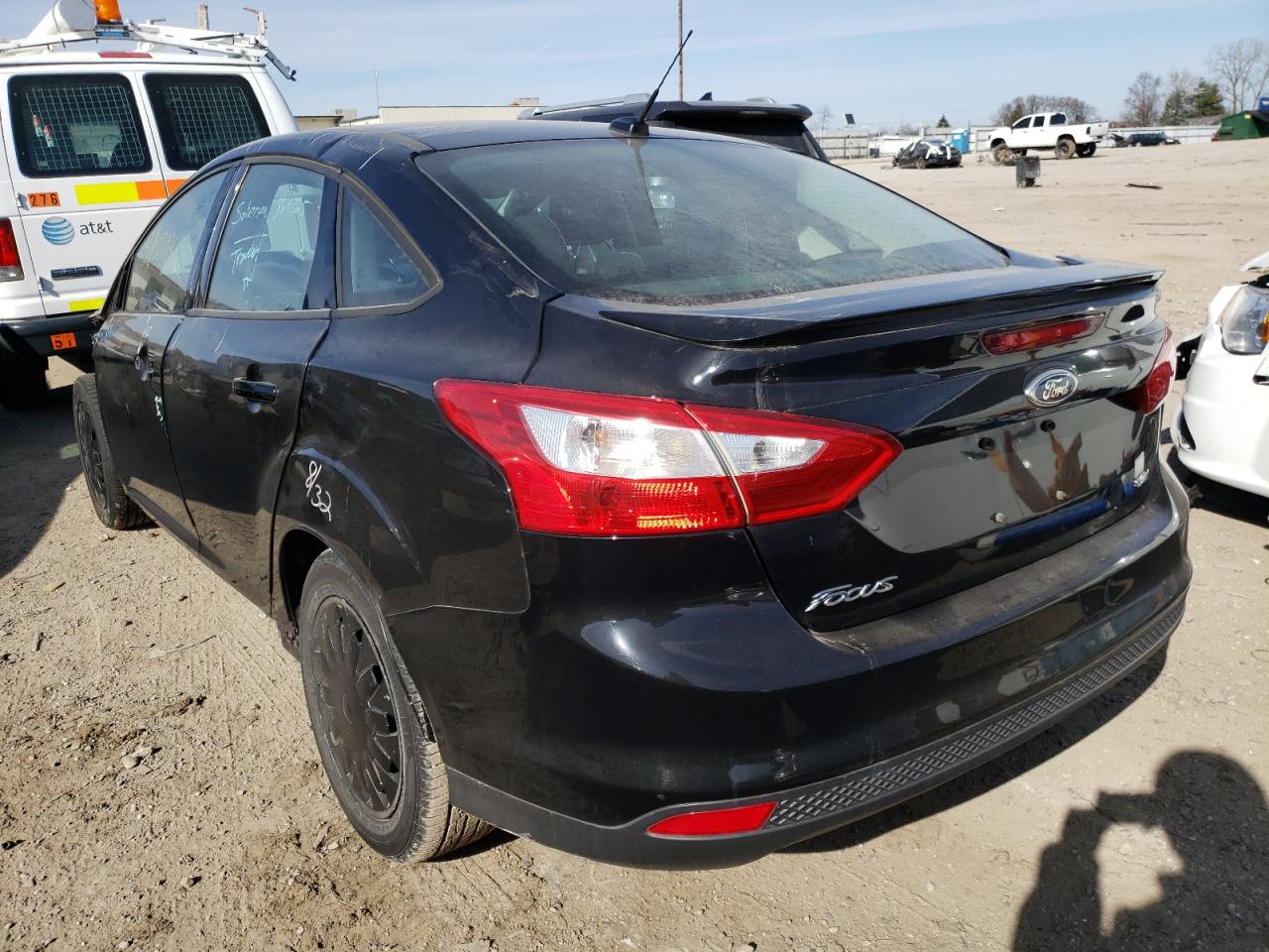 Photo 3 from auction – 2012 FORD FOCUS SE with VIN 1FAHP3F27CL277410
