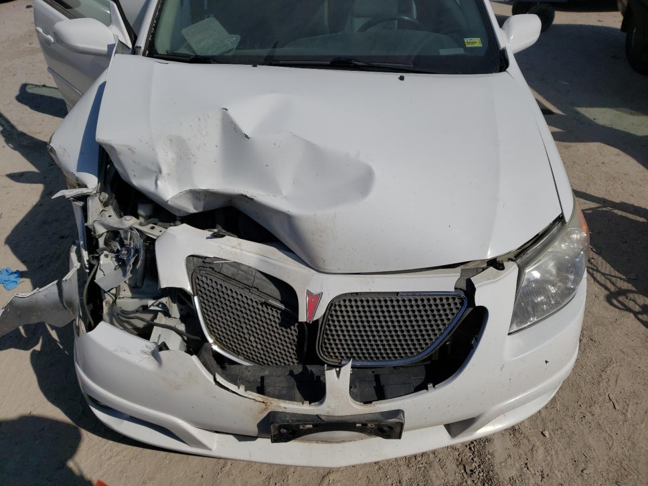 Photo 7 from auction – 2008 PONTIAC VIBE with VIN 5Y2SL65818Z419693
