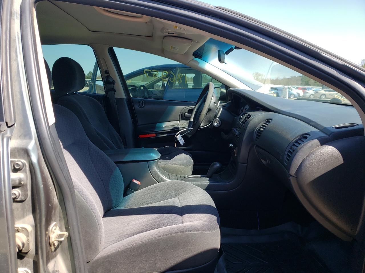 Photo 5 from auction – 2002 DODGE INTREPID S with VIN 2B3HD46R12H114240