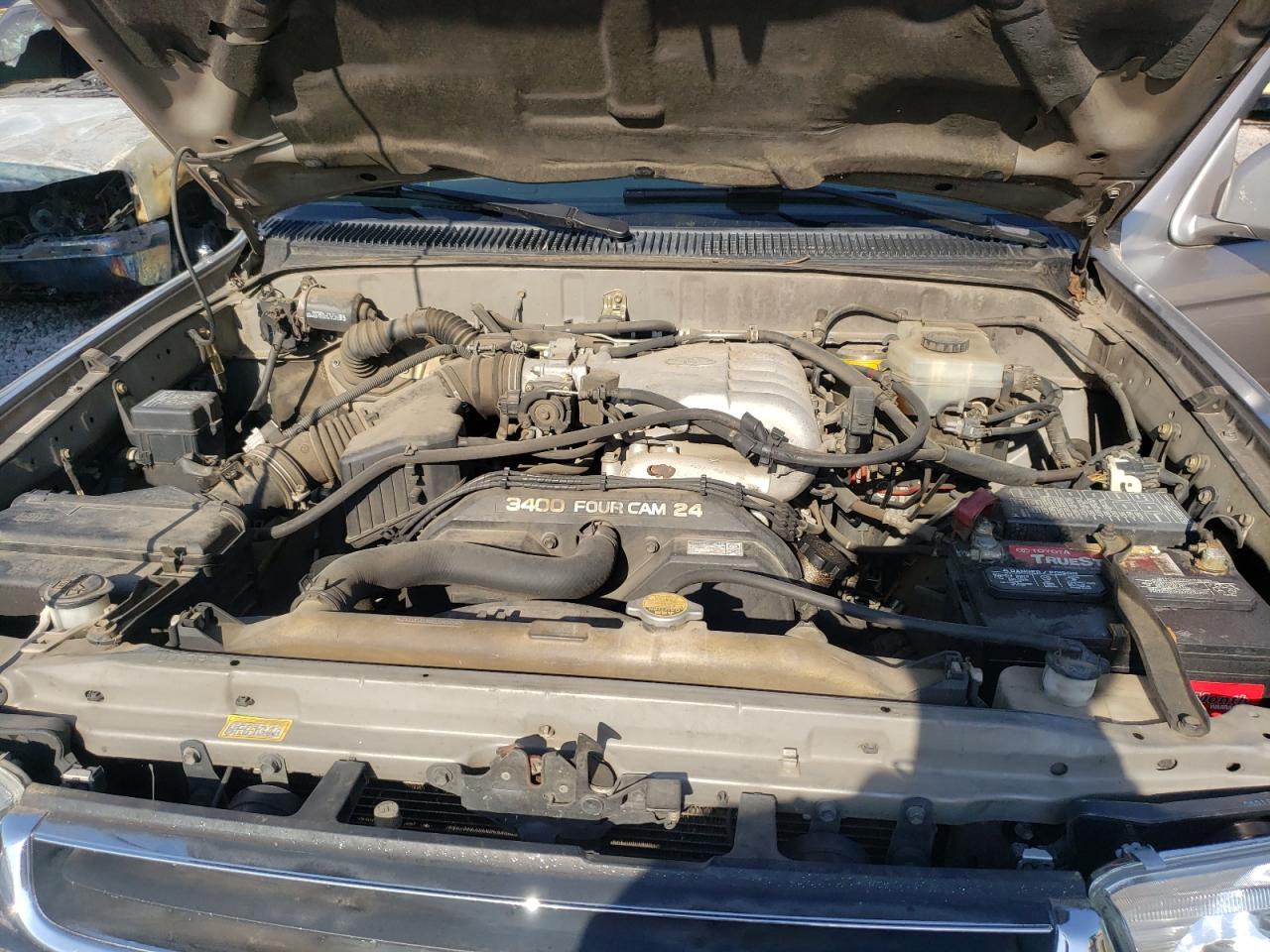 Photo 7 from auction – 2002 TOYOTA 4RUNNER LI with VIN JT3HN87R520372819