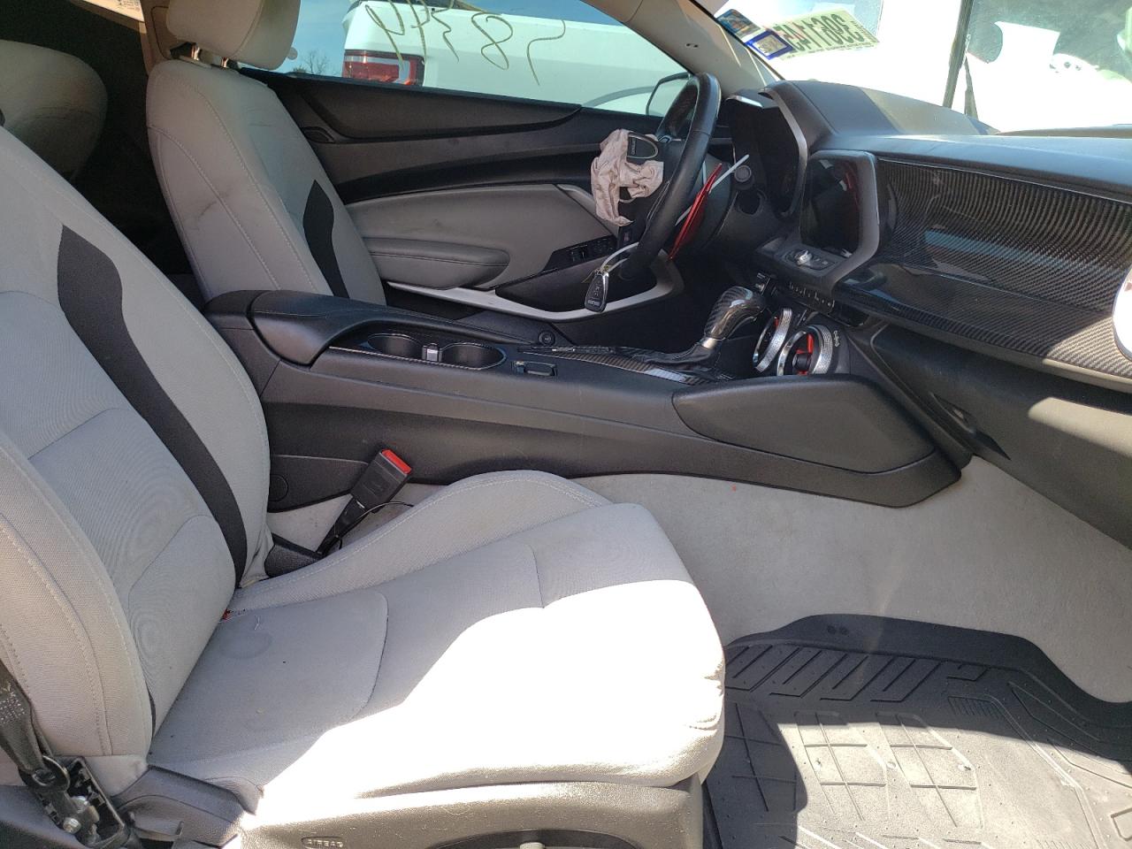 Photo 5 from auction – 2018 CHEVROLET CAMARO SS with VIN 1G1FF1R73J0132484