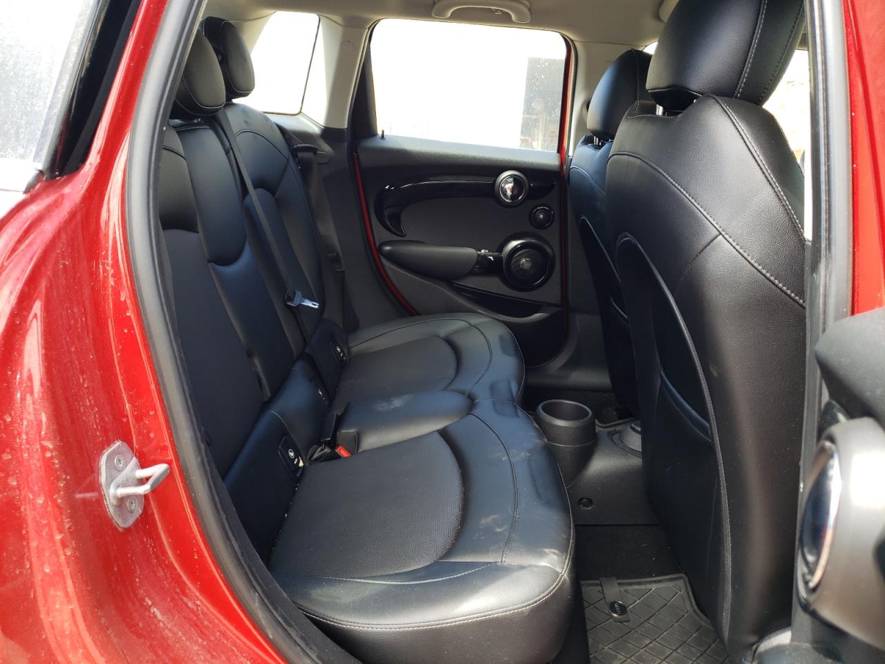Photo 6 from auction – 2017 MINI COOPER S with VIN WMWXU3C37H2D33256