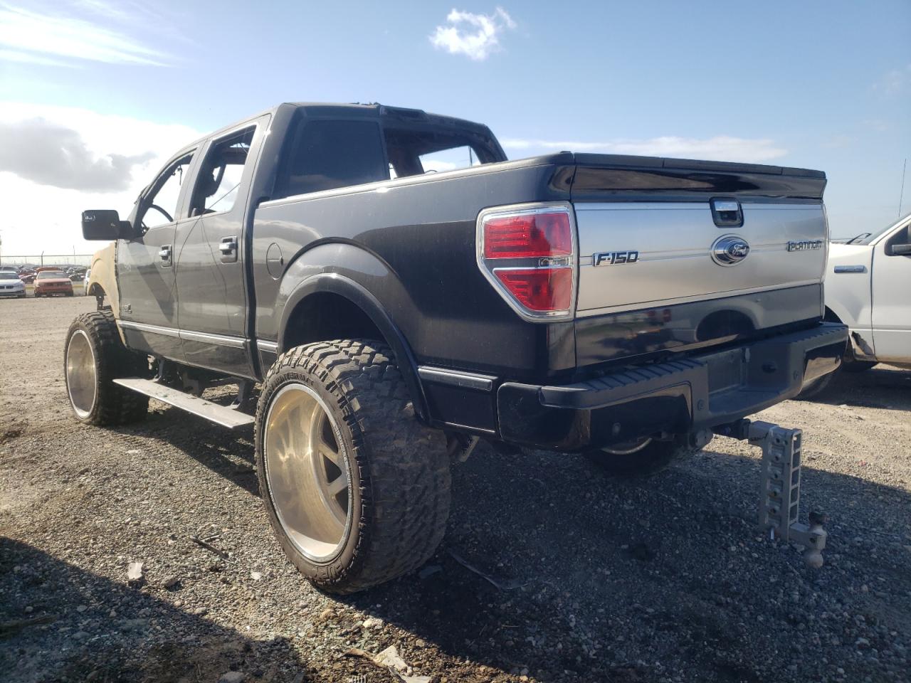Photo 3 from auction – 2013 FORD F150 SUPER with VIN 1FTFW1E63DFB34595