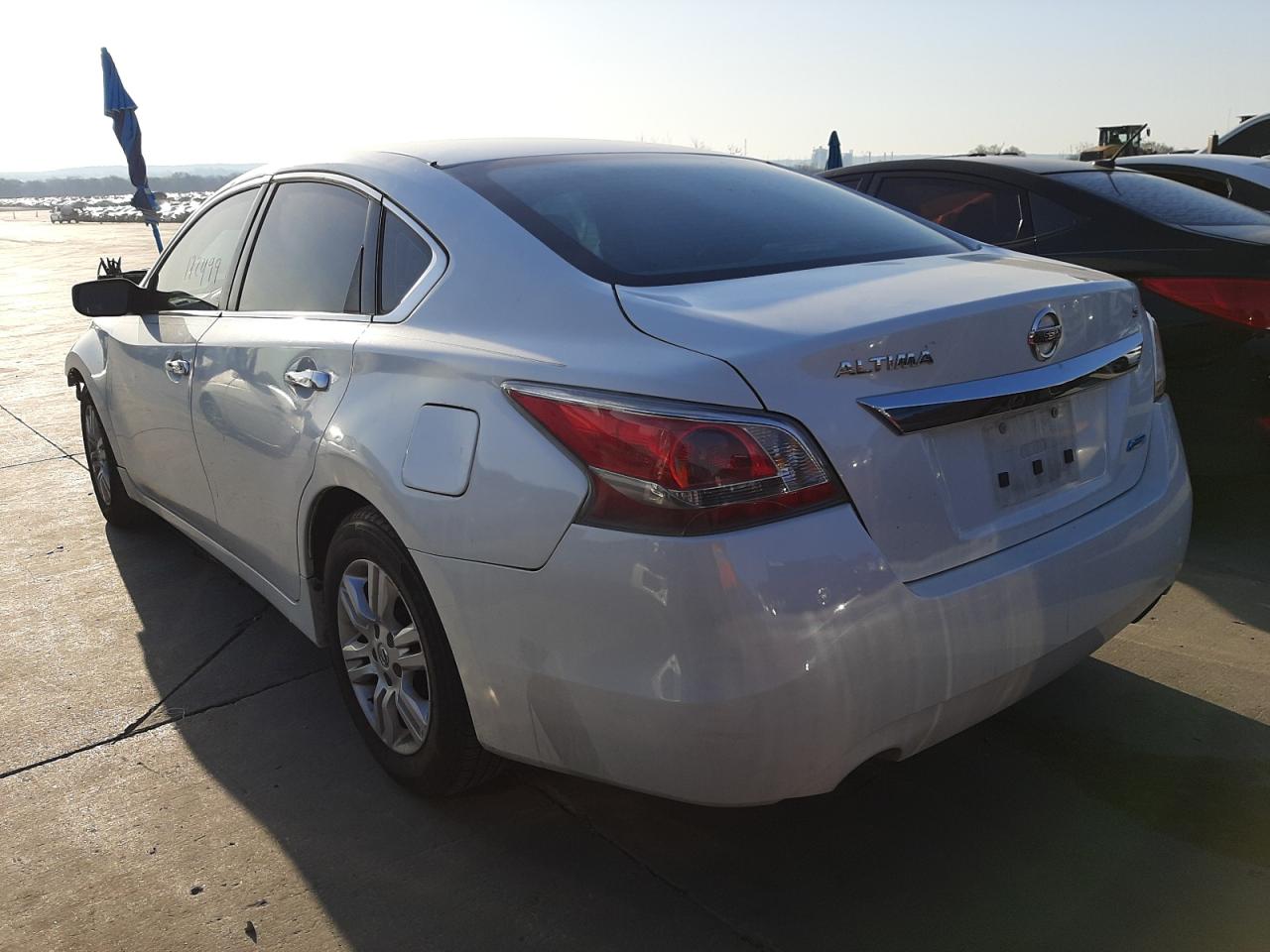 Photo 3 from auction – 2014 NISSAN ALTIMA 2.5 with VIN 1N4AL3AP3EN208642