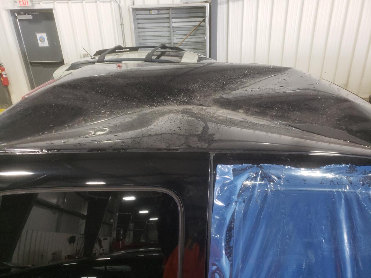 Photo 9 from auction – 2004 CHEVROLET SILVERADO with VIN 2GCEK19T641212611