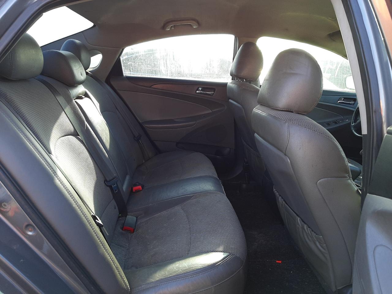 Photo 6 from auction – 2013 HYUNDAI SONATA SE with VIN 5NPEC4AC8DH640771