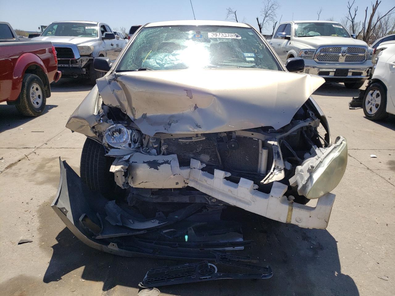 Photo 9 from auction – 2005 TOYOTA COROLLA with VIN 1NXBR32E25Z464945