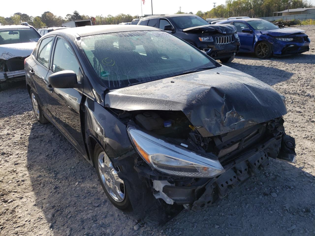 FORD FOCUS S 2016 with VIN 1FADP3E2XGL388958 - Photo from auction